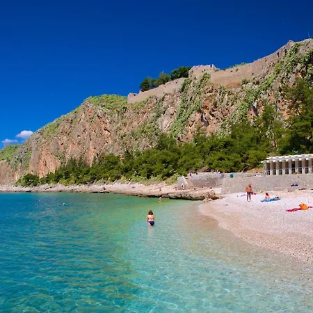 Chrysiida Luxury Apt, Stroll To Center Nafplio