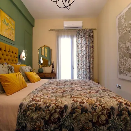 Apartment Chrysiida Luxury Apt, Stroll To Center